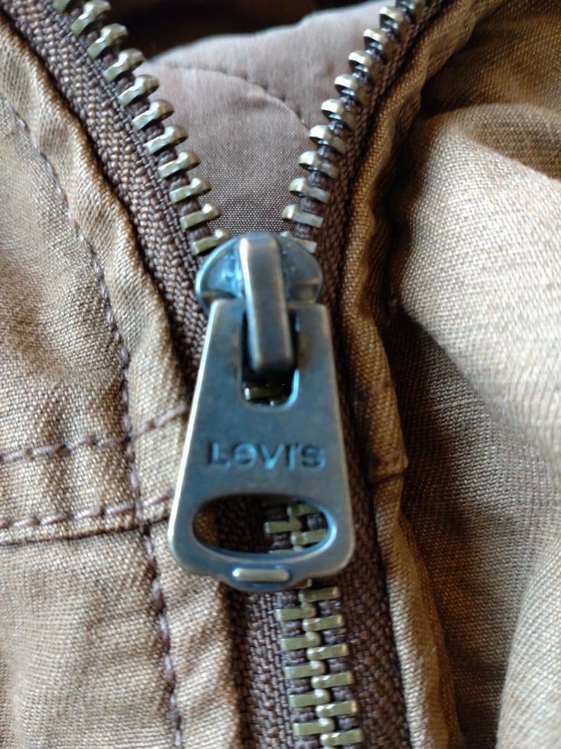 Levi's ブラウンカジュアルジャケット
