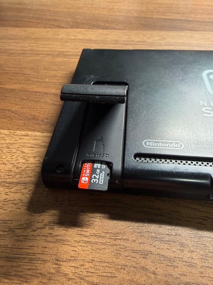 【動作品】Nintendo Switch ネオンブルー・ネオンレッド 外箱有