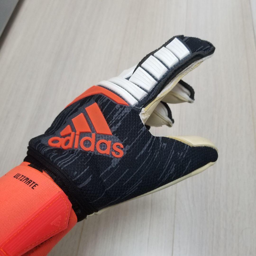 adidasキーパーグローブPredatorウルティメイト