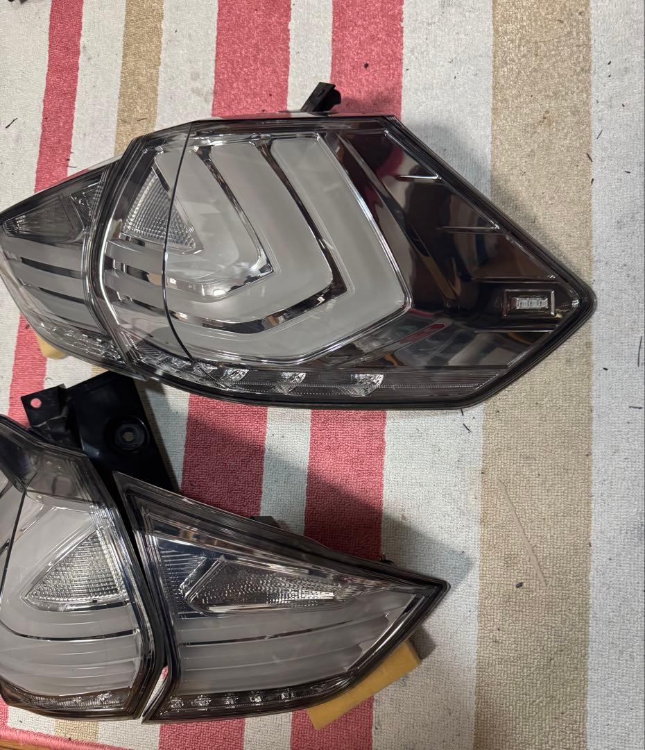 エクストレイル T32 NT32 HT32 テールランプ テール