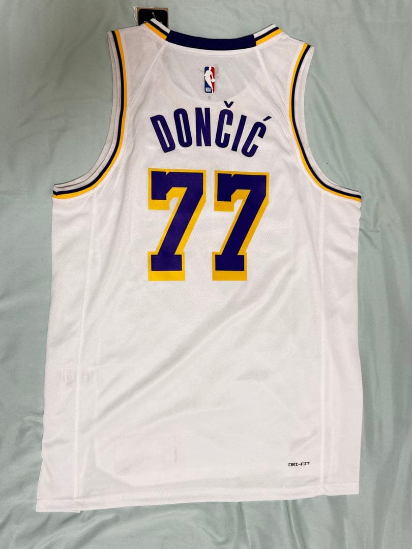 LAKERS DONČIĆ 77 ホワイト