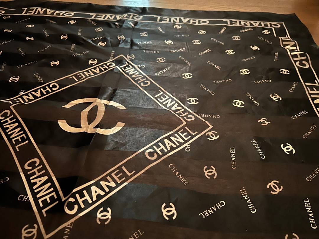 CHANEL 大判 スカーフ