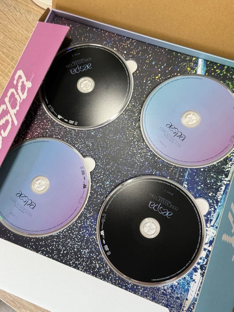 いーすaespa LIVE DVD