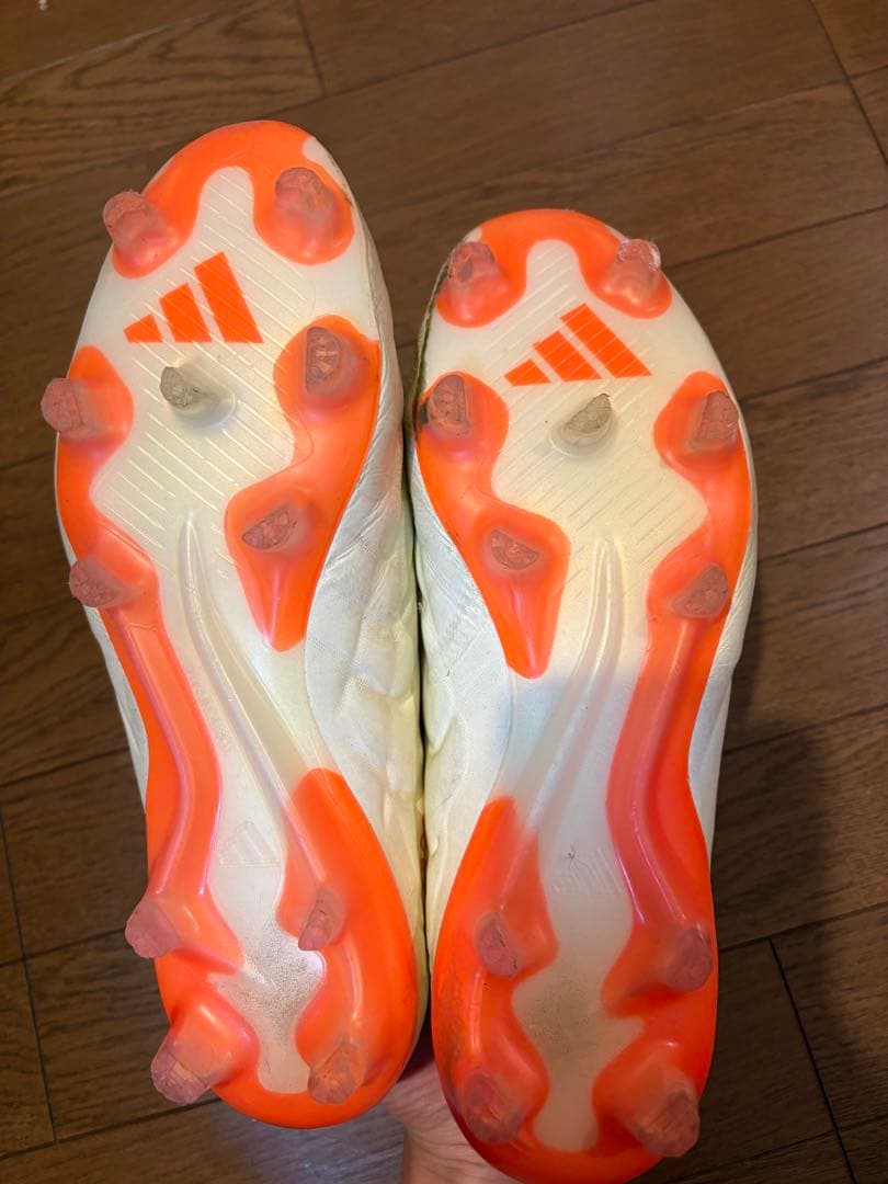 adidas COPA サッカーシューズ ホワイト/オレンジ