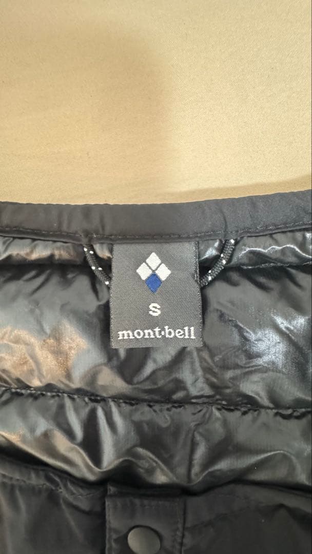 mont-bell ダウンベスト 黒