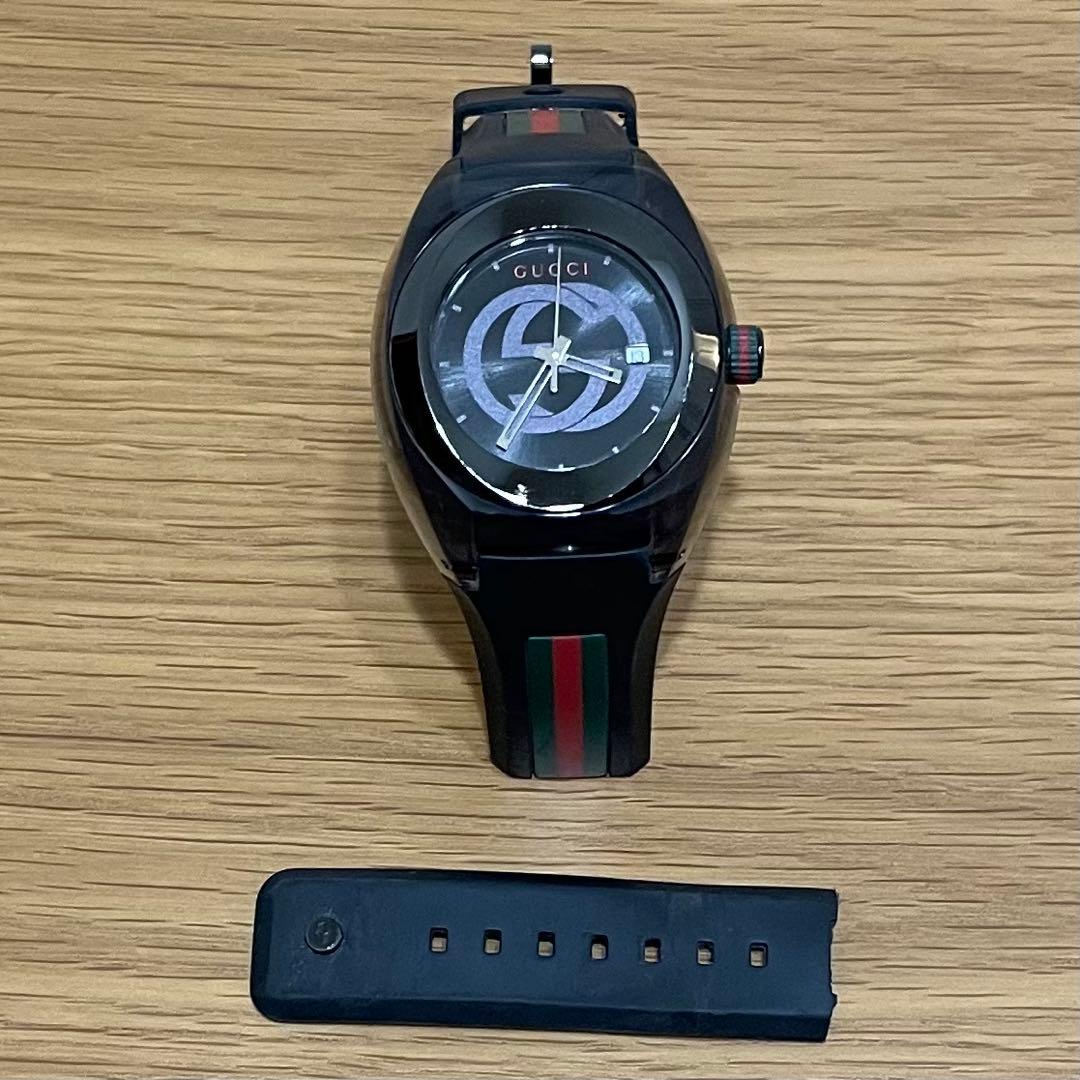 グッチ 腕時計 シンク ブラック （GUCCI SYNC) ラバーベルト破損