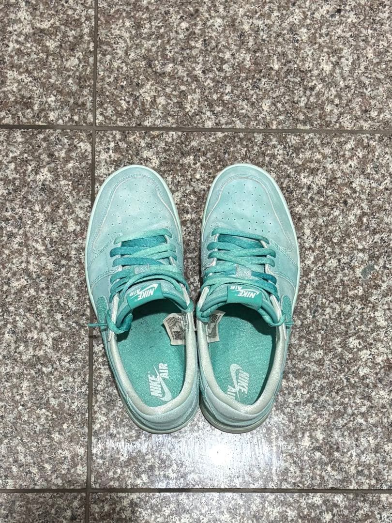 Nikeエアジョーダン1レトロLOW 28cm