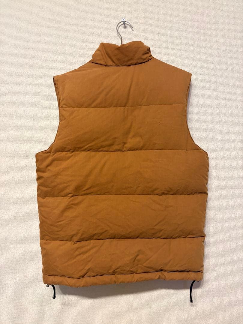 A.P.C. ×カーハート　コラボ　ブラウン ダウンベスト Sサイズ