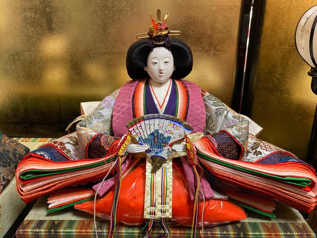 【大きめのおひなさま】※「金屏風・台座」は別で出品しています
