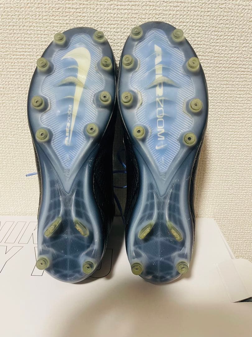 ナイキスパイクサッカーシューズ 紐付き 期間限定出品