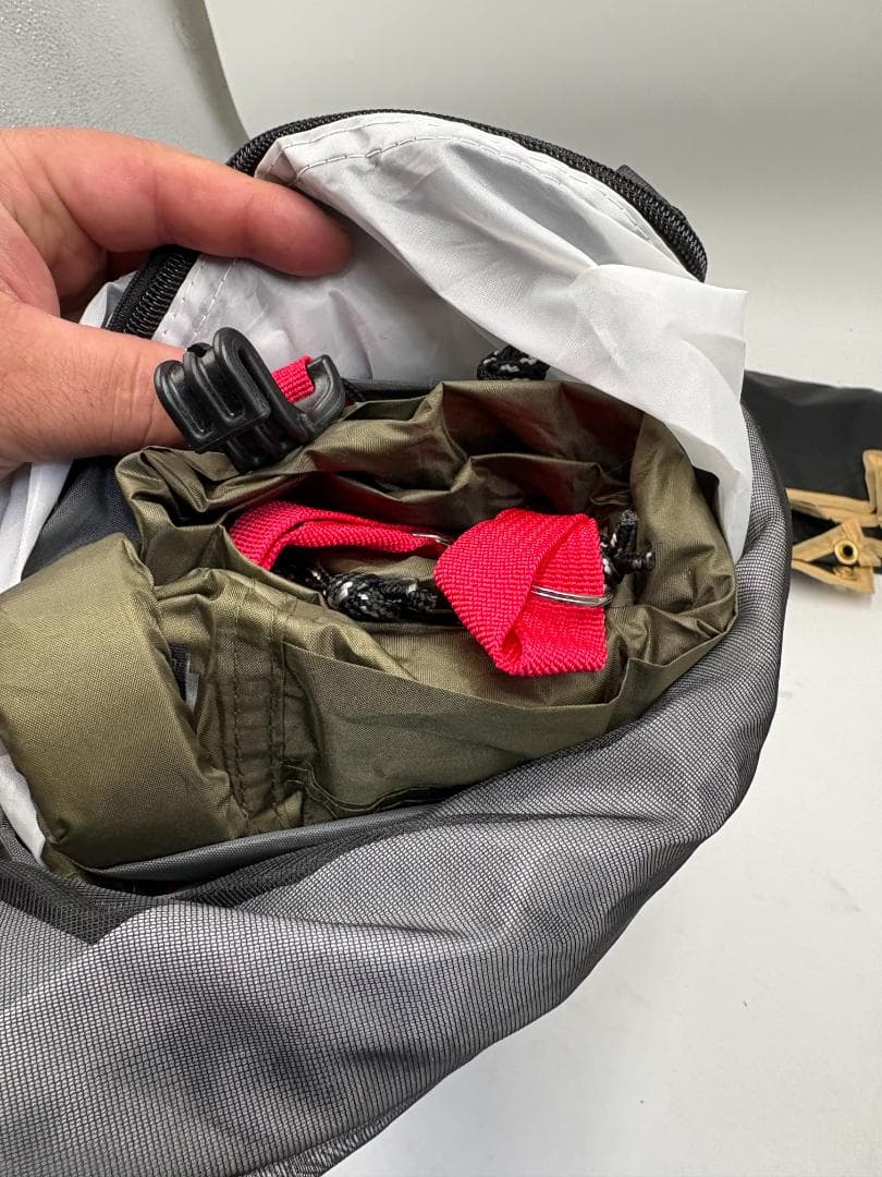 PYKES PEAK ソロドームテント 1人用 カーキ ポール付 ※ペグなし