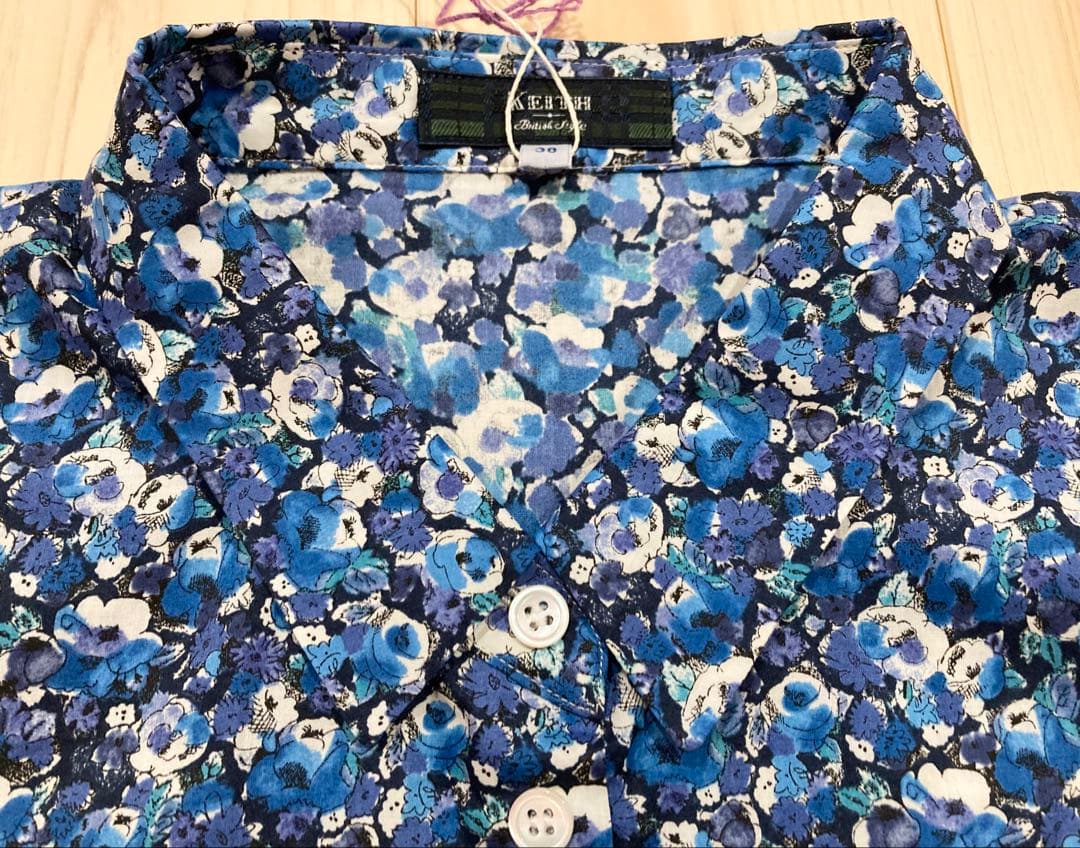 【新品 タグ付き】リバティ 長袖シャツ
