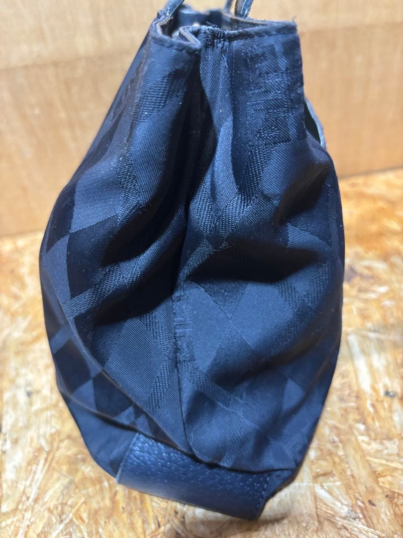 トートバッグ Givenchy ジバンシイ
