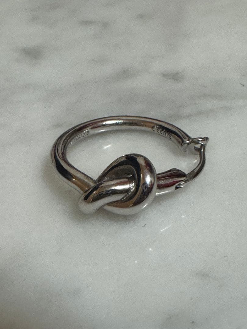 CELINEピアス