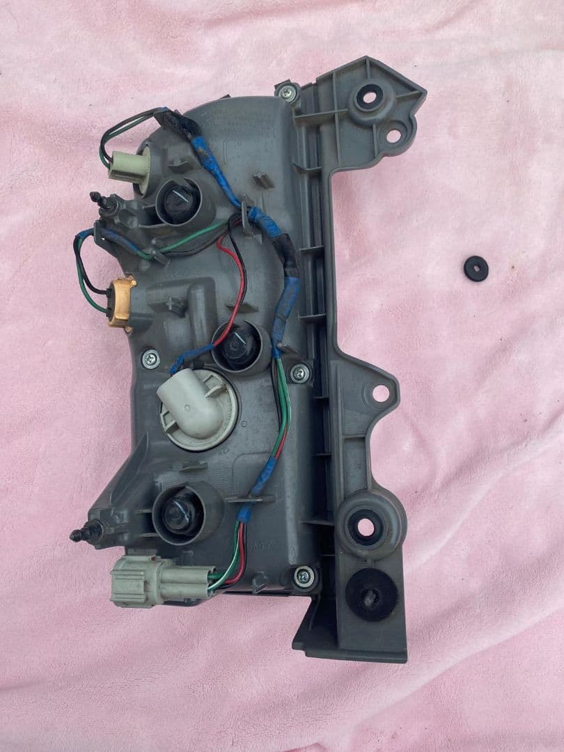 エルグランド ハイウェイスター PE52 テールライトセット
