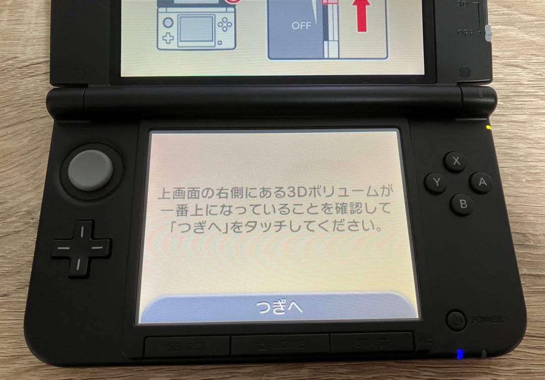【美品】ニンテンドー3DSLL レッド×ブラック