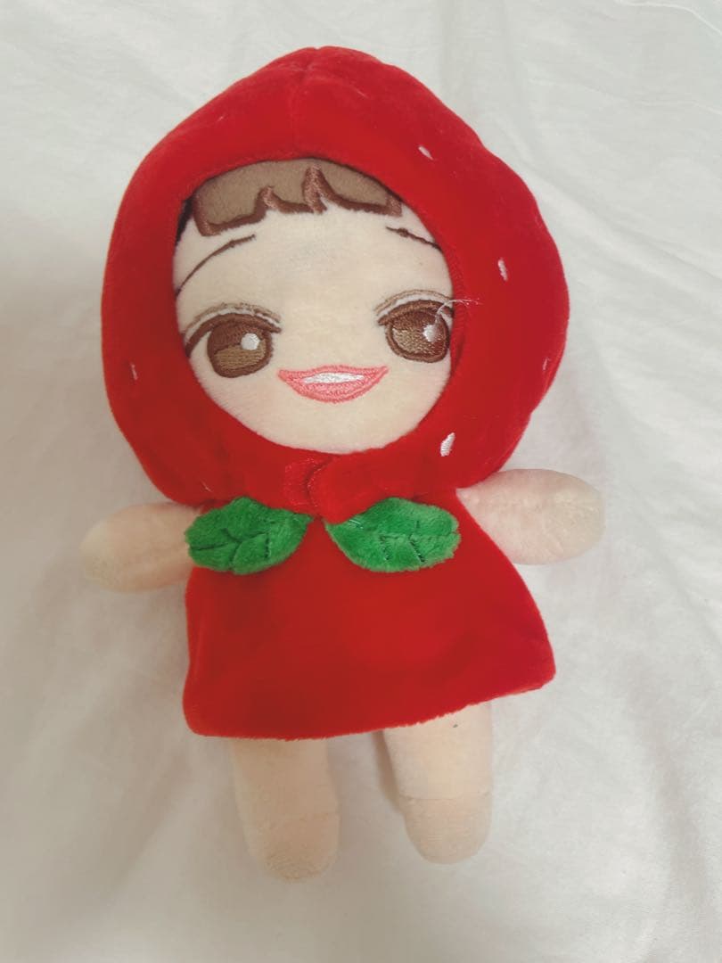 EXO チェン　ジョンデ　ぬいぐるみ　いちご