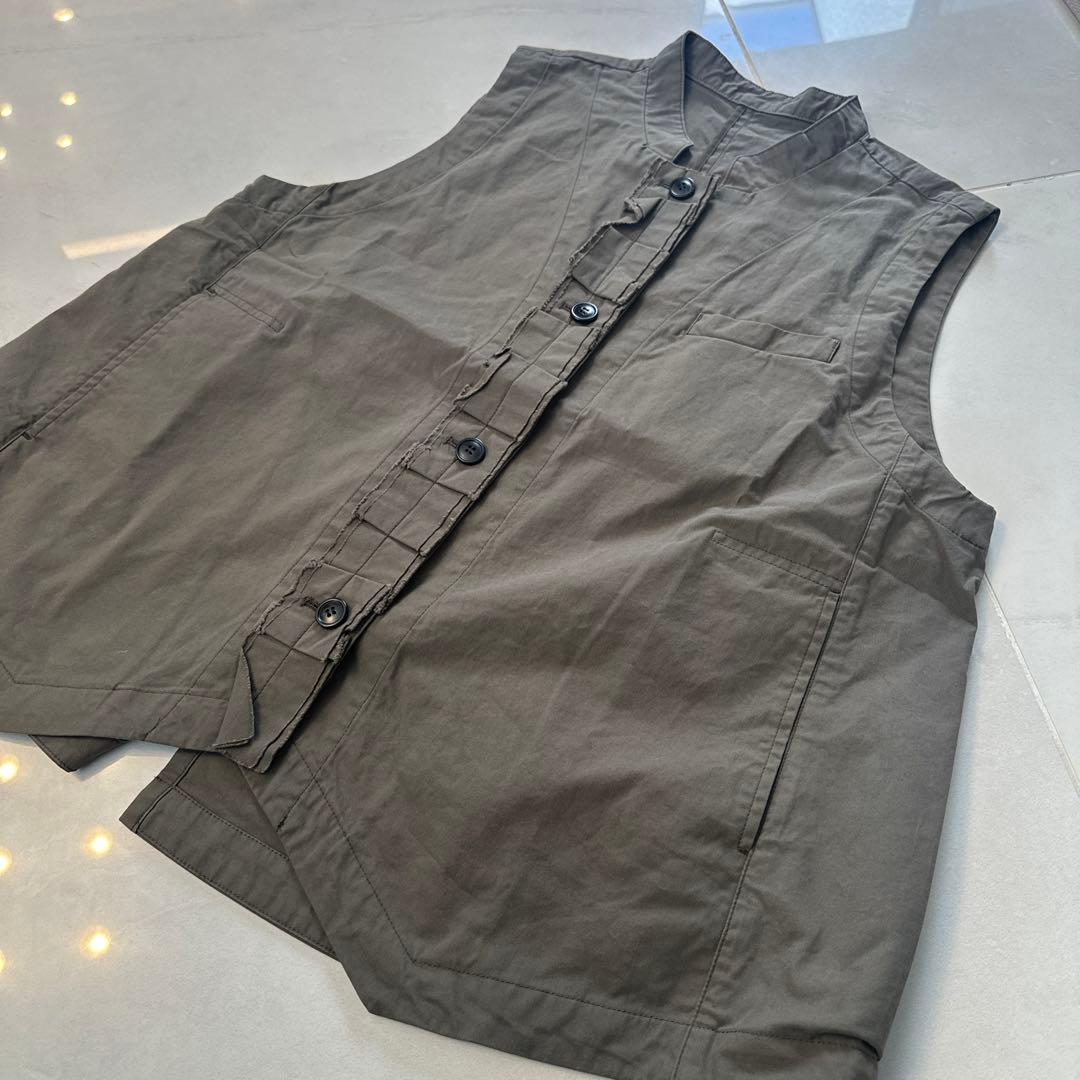 新作　Basco バスコ　ランディベスト　フロントフリルのコットンべスト