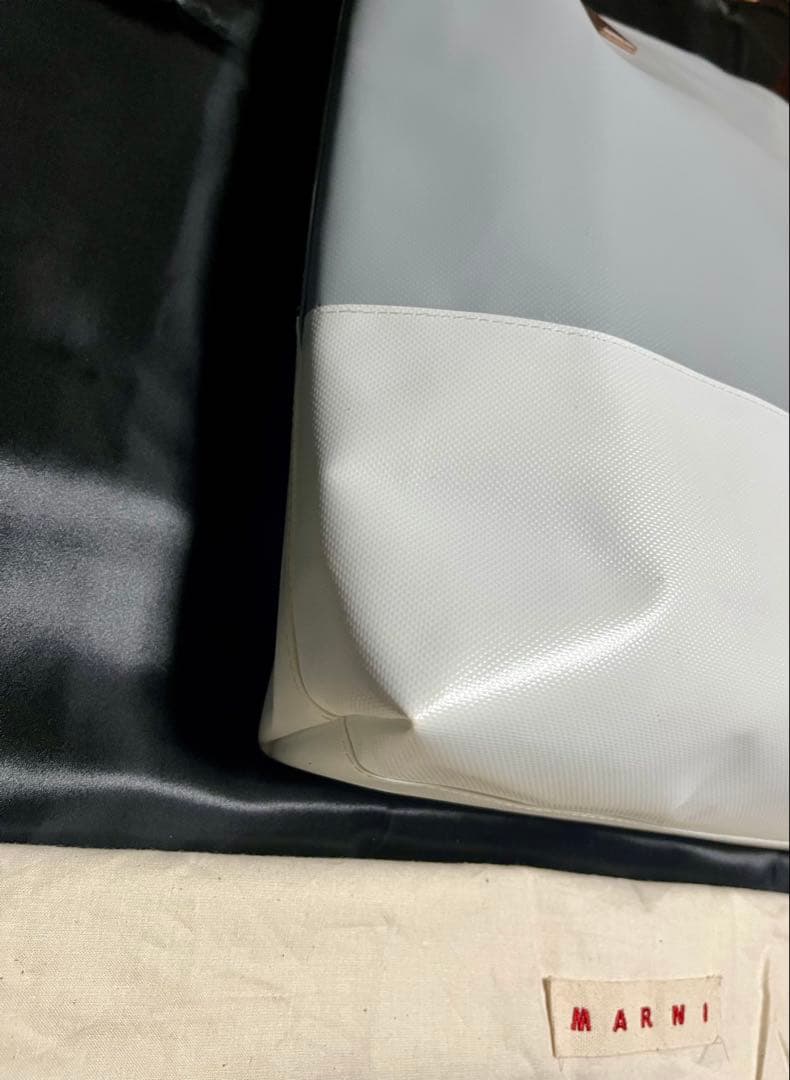 MARNI マルニ　トートバッグ