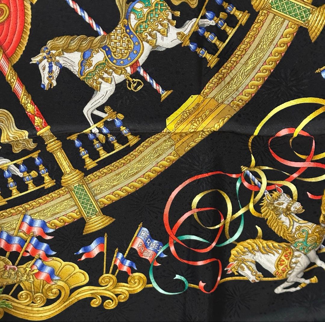 美品⭐︎HERMES エルメス⭐︎シルクスカーフ 「LUNA PARKルナパーク」