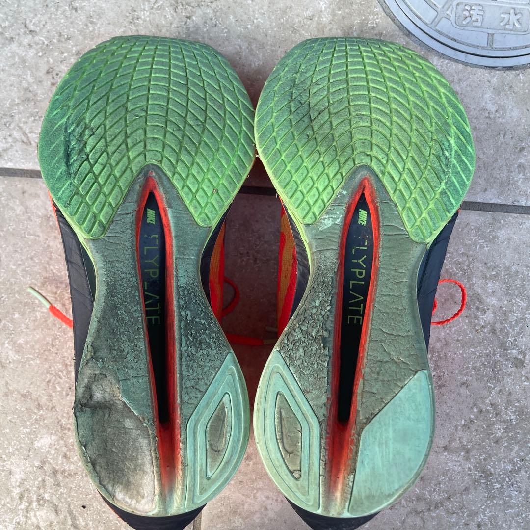 NIKE ヴェイパーフライ4 25cm
