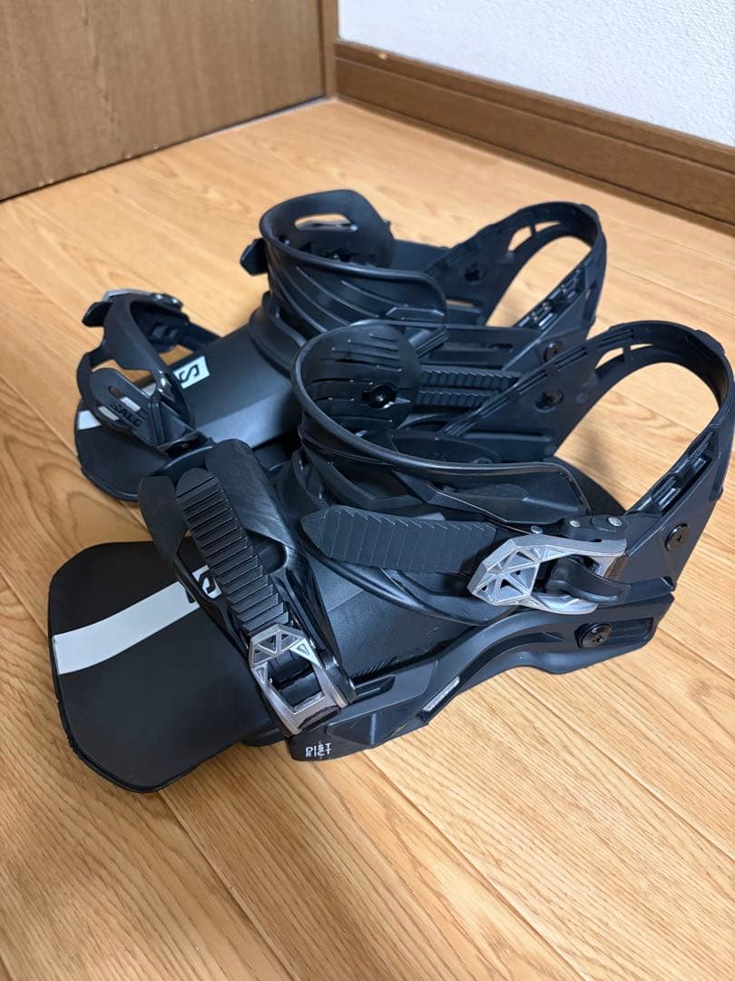 Salomon スノーボード ビンディング ブラック
