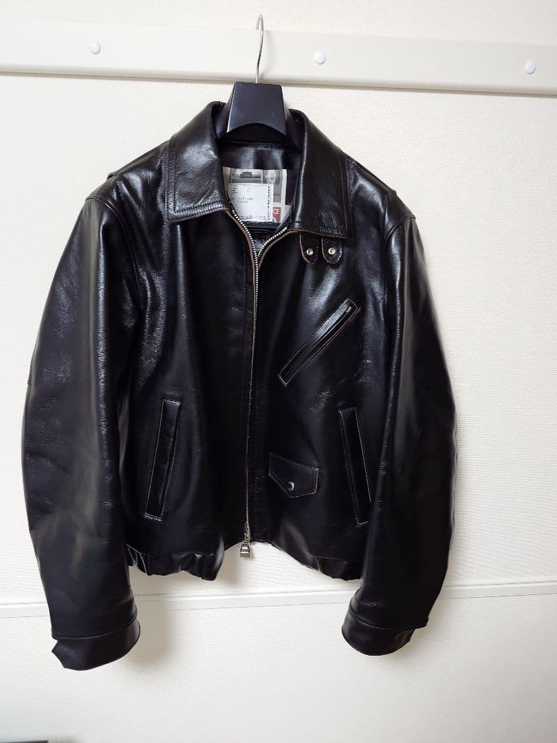 sacai x Mungo Thomsonコラボ レザージャケット 25SS同型