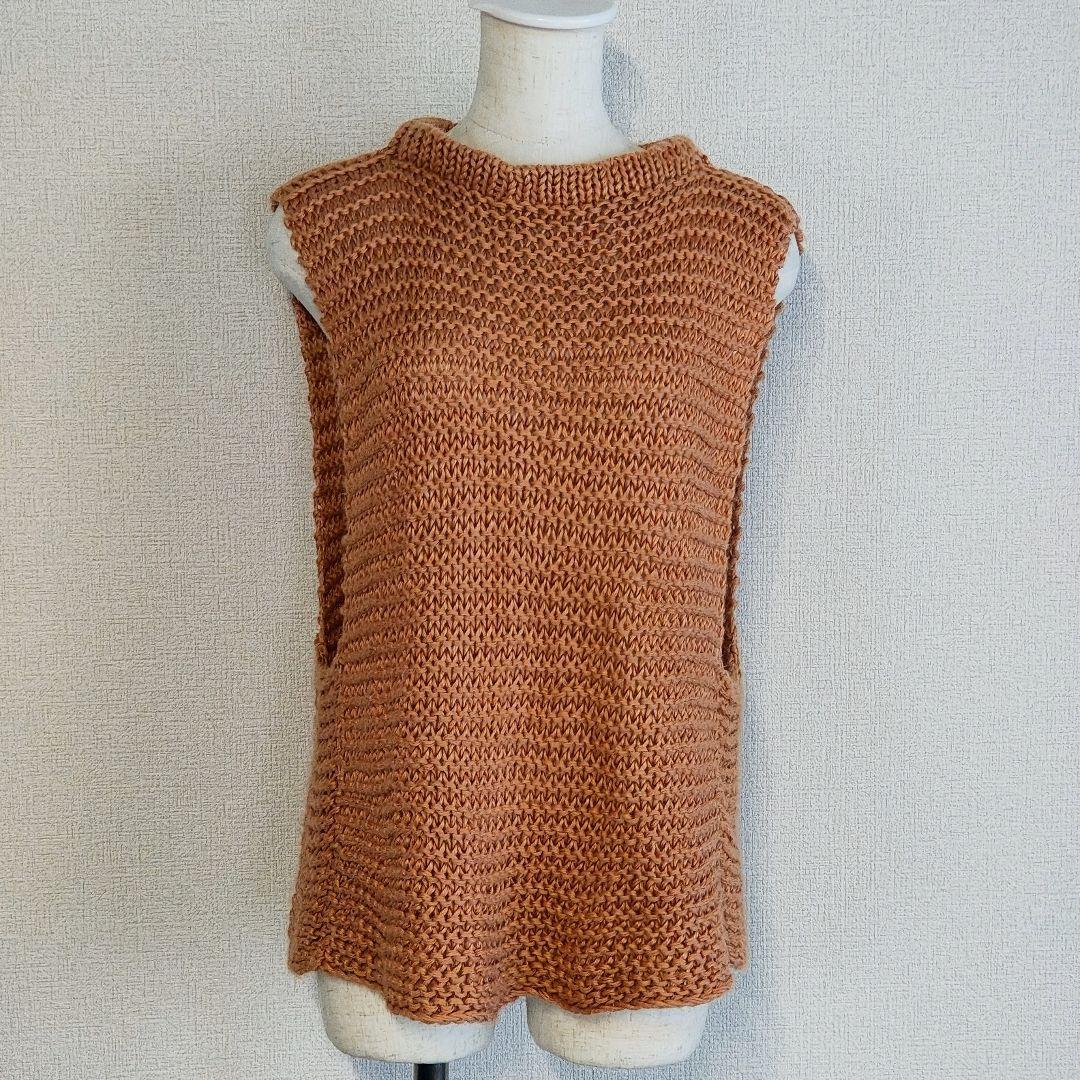美品 MAYDI メイディ ハンドメイド ニットベスト キャメル ボトルネック